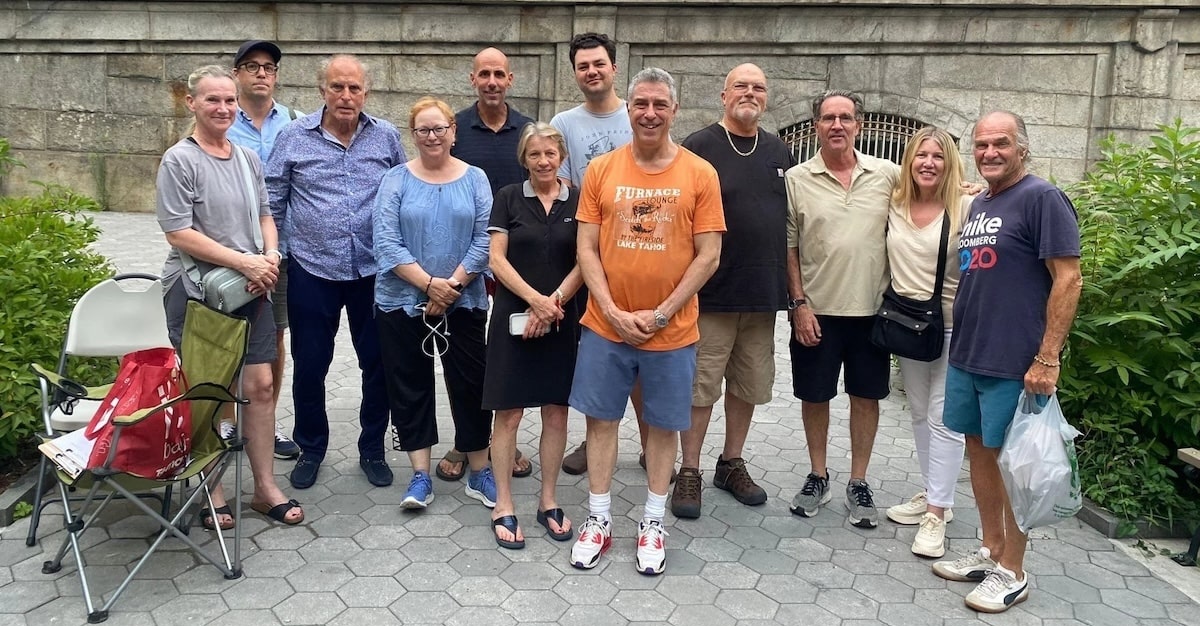 neighbors propose new park on east 59th street