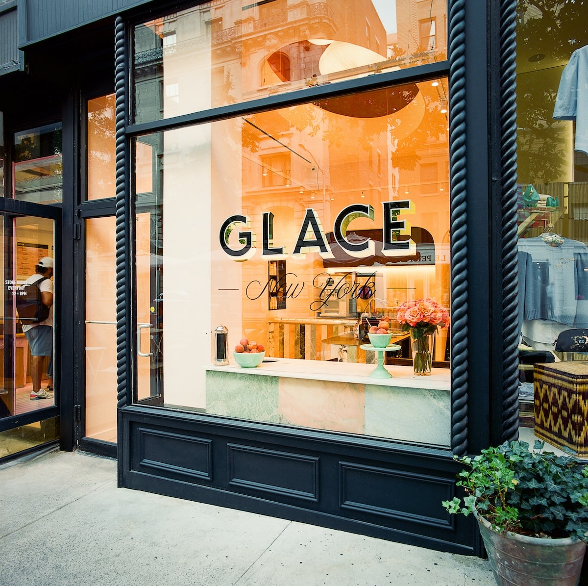 glace new exterior
