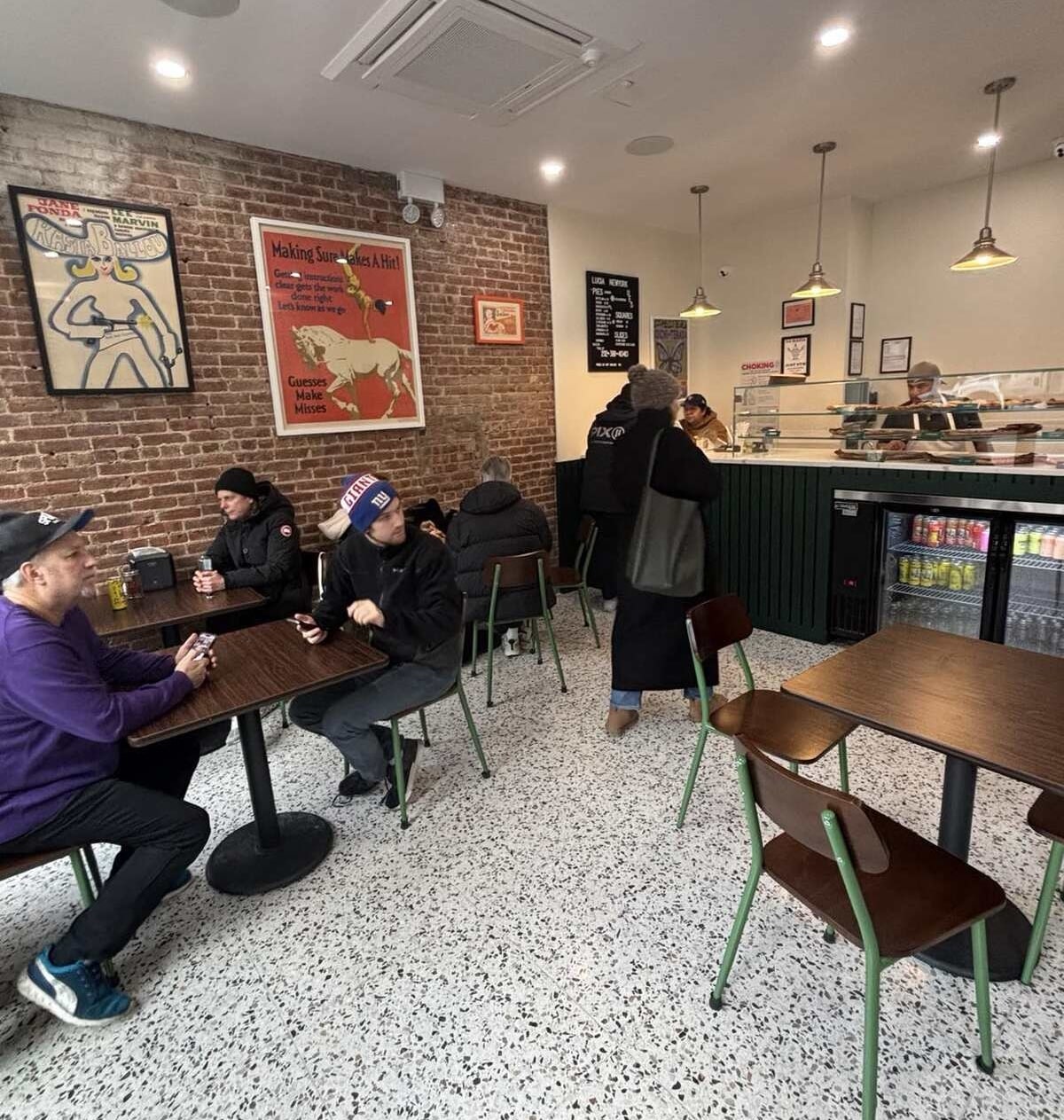 Lucia Pizza 1571 Third Avenue