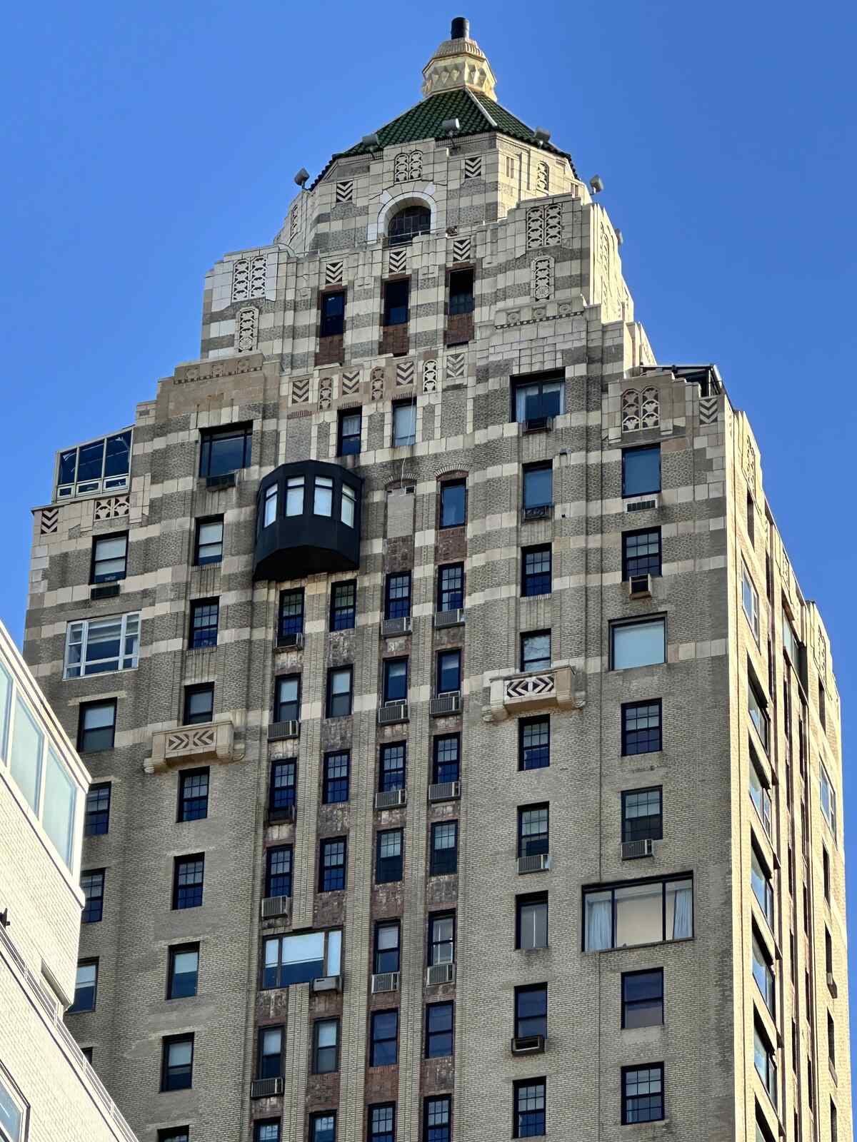 Hotel Carlyle view from the north