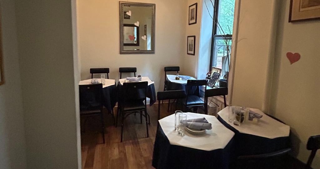 Backroom Bewilderment: UES Restaurant Using Apartment as Dining Room