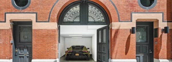 UES Duplex Once Home to Rothko and Elvis Hits Market for $9.5 Million