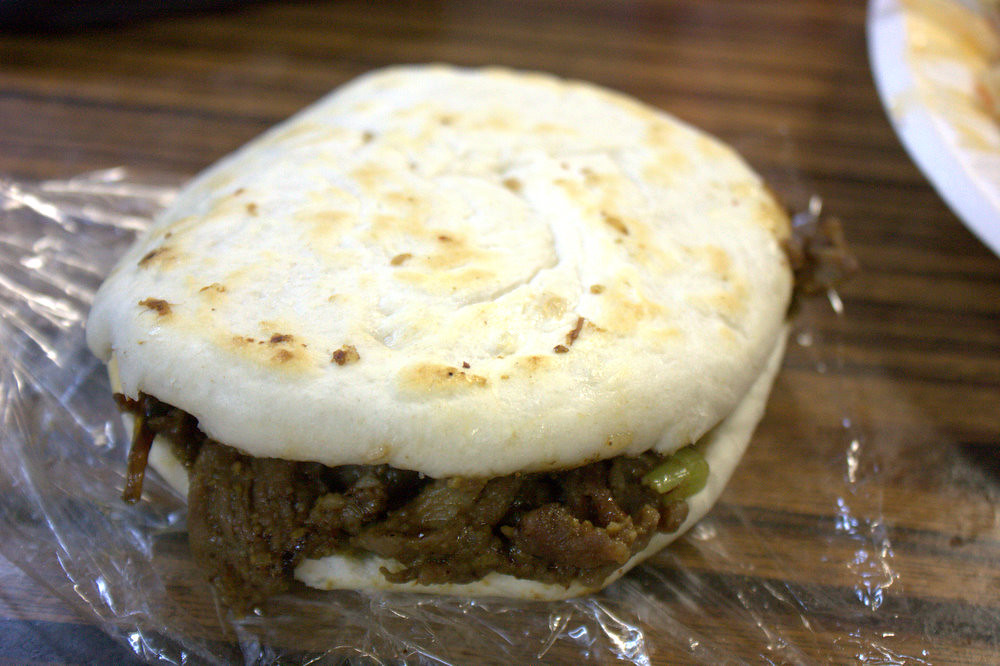 xi'an famous foods lamb burger