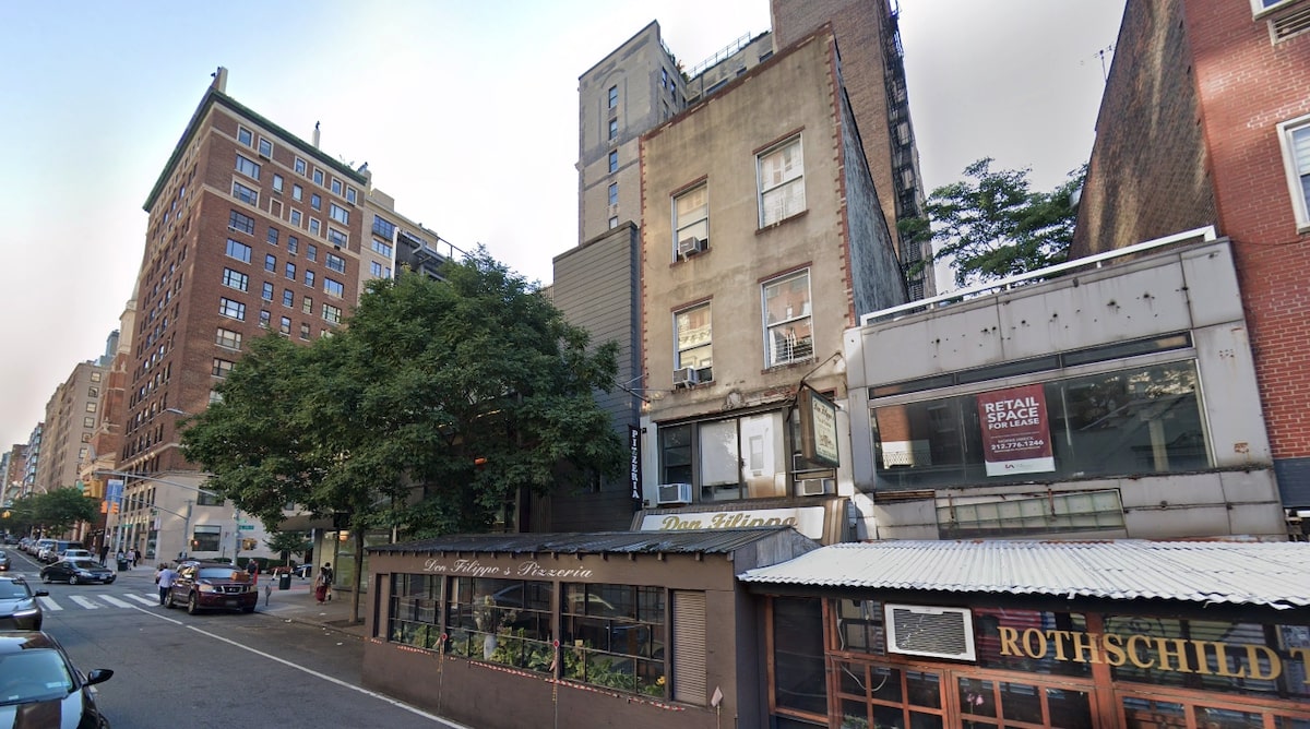 1131-1135 Lexington Avenue