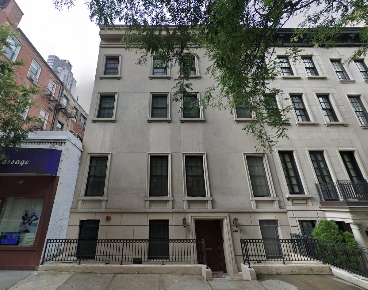 248 east 62nd street