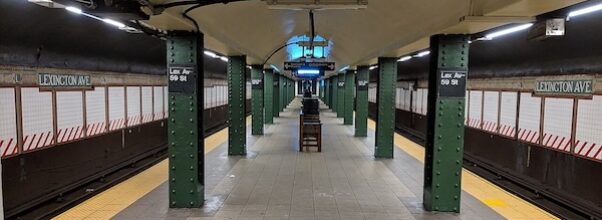 500 Passengers Evacuated After Train Runs Over Metal Object 500 Passengers Evacuated After Train Runs Over Metal Object