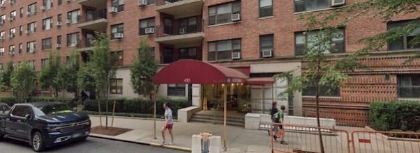 Man Dies After Fall at East 63rd Street Building